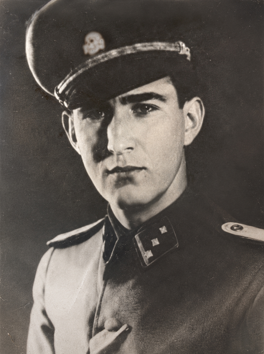 Tage Petersen